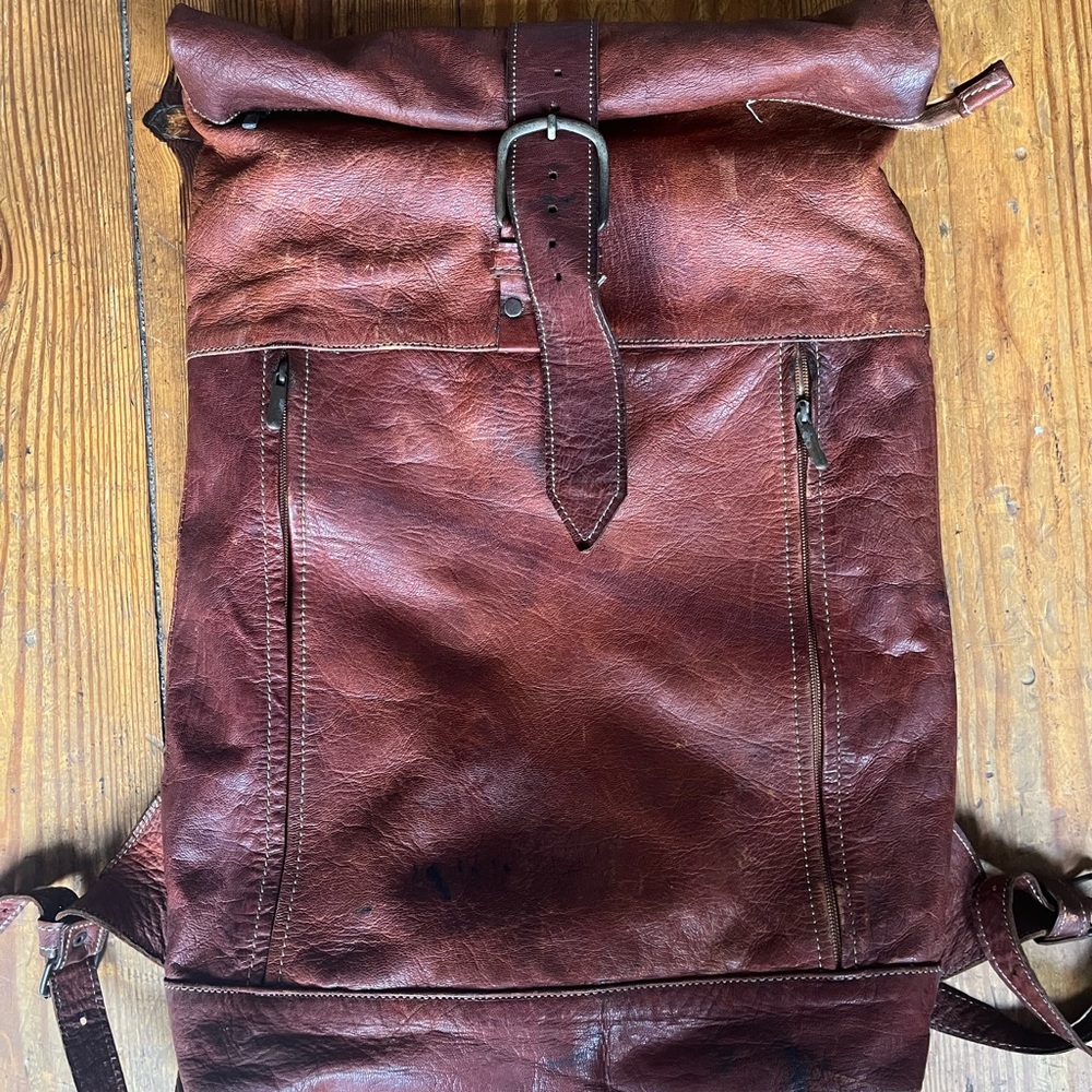 Men's Brown Leather Backpack
